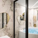 Elysium Design - Near Vatican By Rhr Apartament